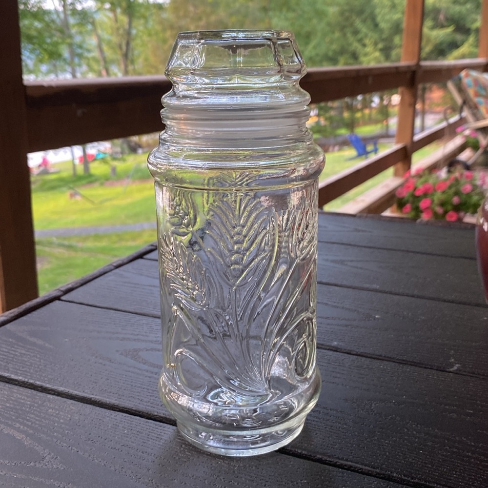 🥜 Mr Peanut Vintage Glass Container🥜 - Picture 5 of 8